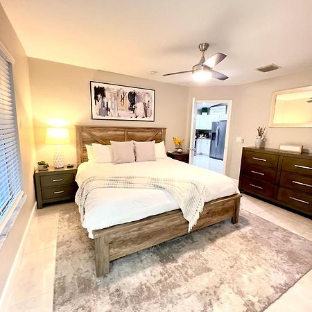 Spacious Home Near Downtown & The Beach Delray Beach Eksteriør bilde