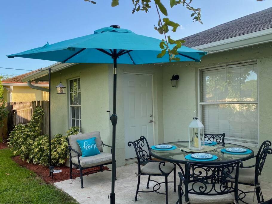 Spacious Home Near Downtown & The Beach Delray Beach Eksteriør bilde