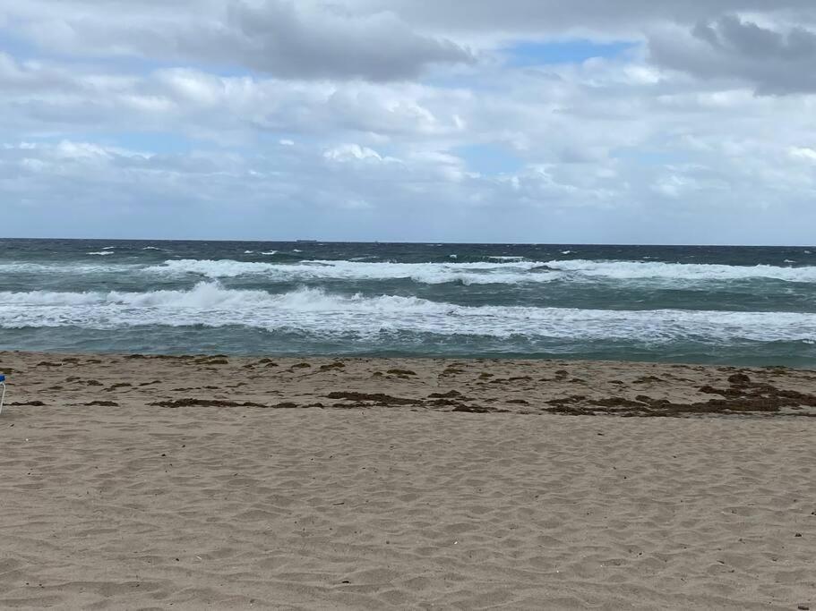 Spacious Home Near Downtown & The Beach Delray Beach Eksteriør bilde