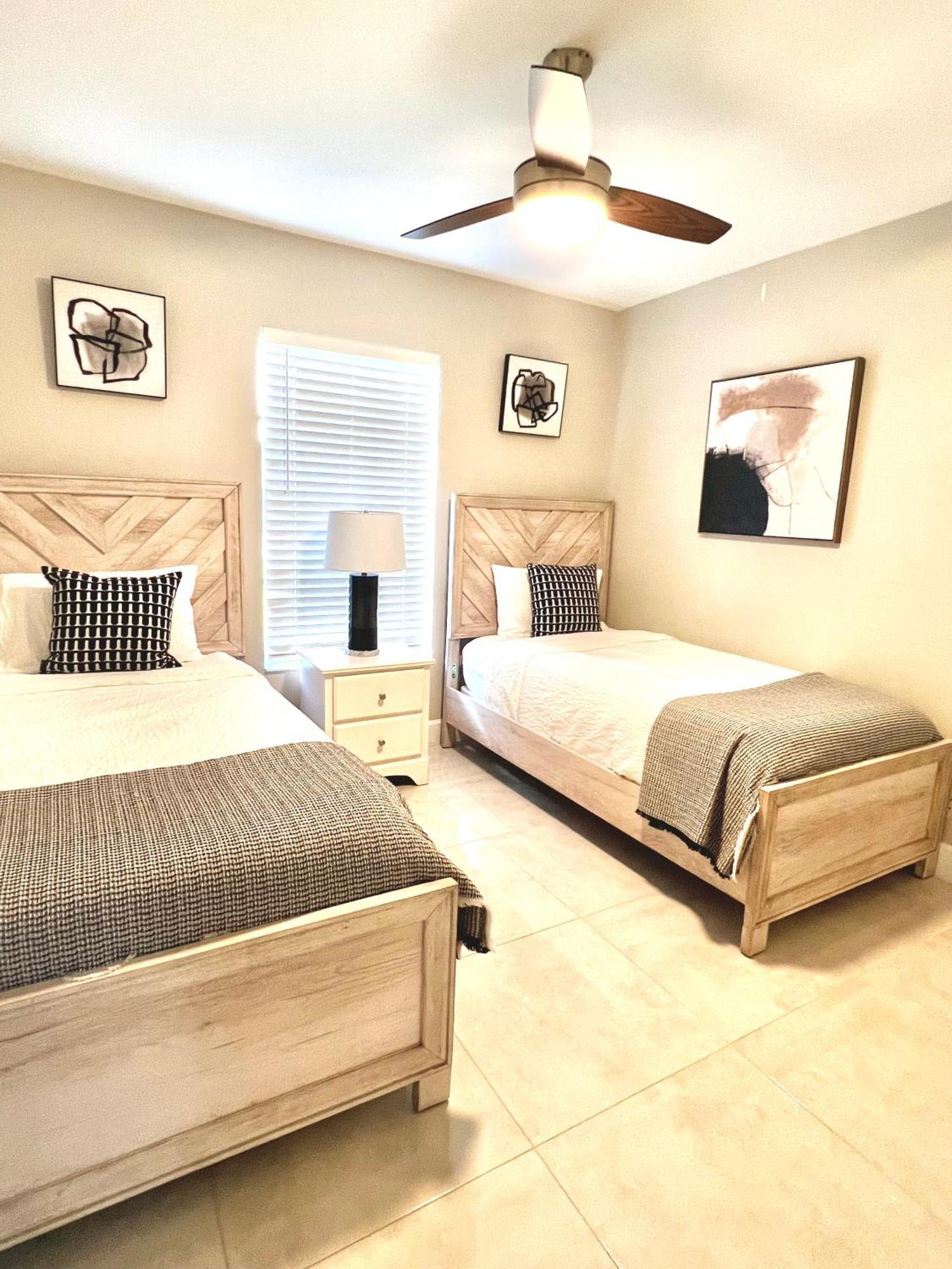 Spacious Home Near Downtown & The Beach Delray Beach Eksteriør bilde